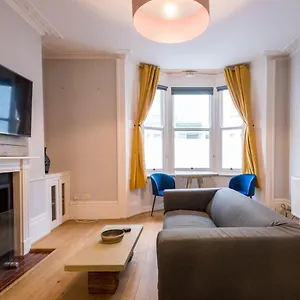 Large Modern Studio By The Beach , Brighton United Kingdom